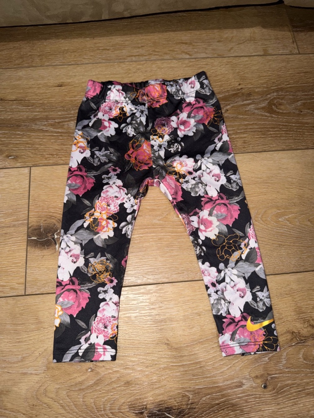 Nike Dri Fit Toddler Girls’ Floral Print Leggings Pink and Black 18 mo‎